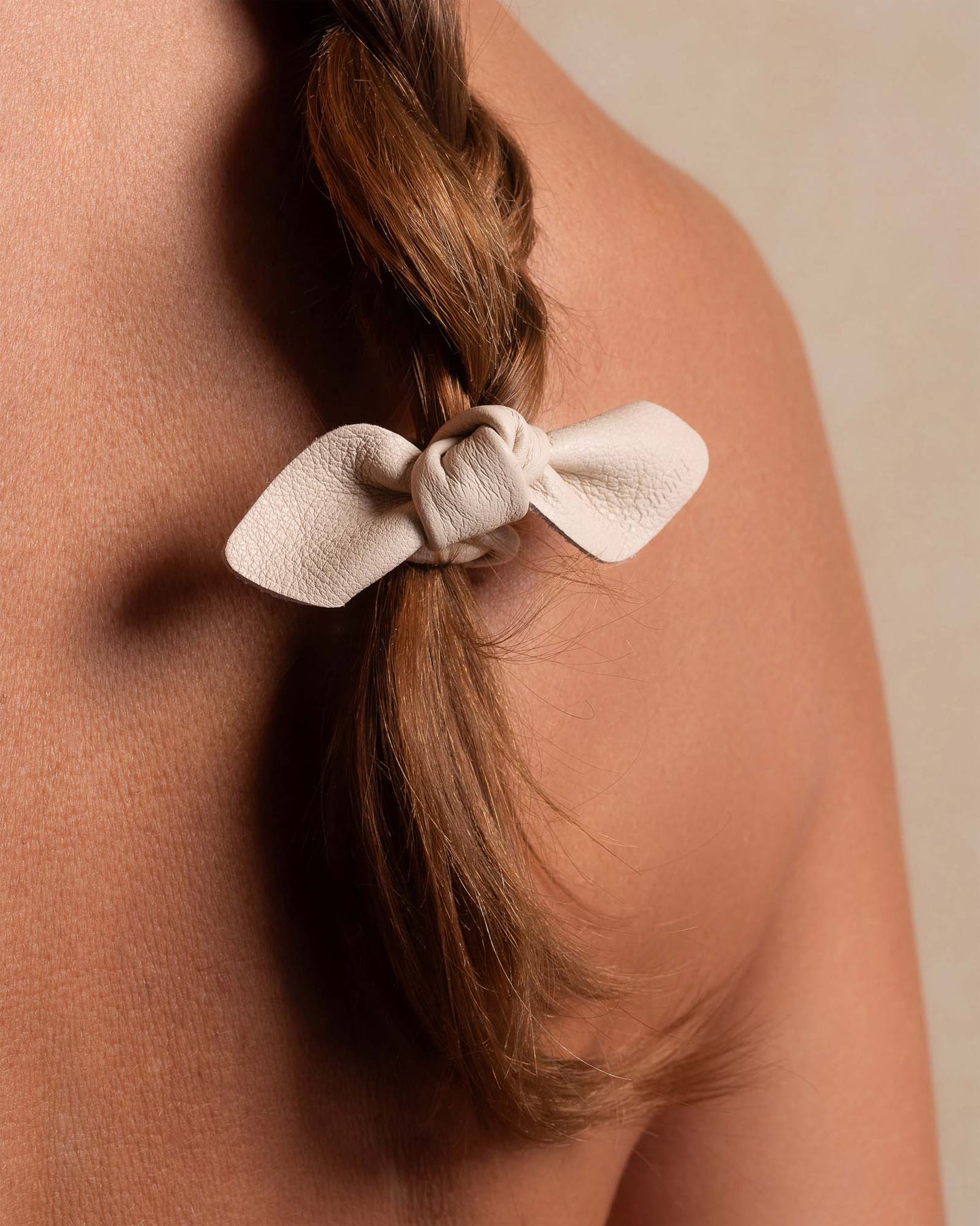 Leather Bow Small Hair Tie Cream